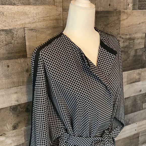 Chico’s Belted Jacket - Picture 6 of 16